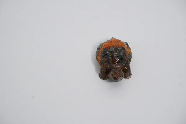 Orgonite_Turtle_With_Tiger_Eye,_Pyrite_And_Green_Aventurine_For_Wealth_And_Protection_Vastu_|_Multicolor