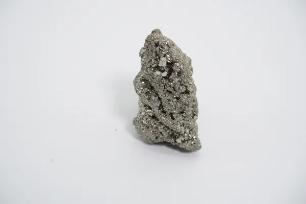 Natural_Pyrite_Raw_Stone_|_Money_Magnet_Crystal_|_Approx_50_-_70_Gm_|_Wealth_And_Protection_Stone_|_Metallic_Gold_And_Silver
