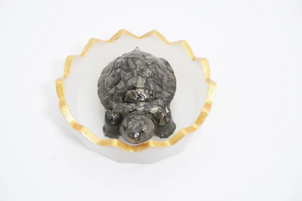 Selenite_Charging_Bowl_|_Crystal_Cleansing_And_Pyrite_Charging_Plate_|_White_And_Golden