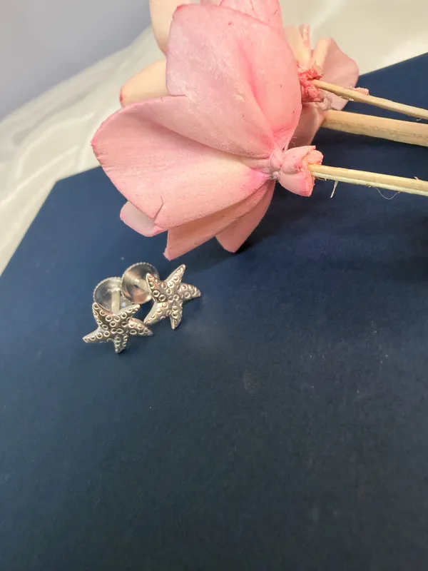 Silver_Premium_Earring_For_Women