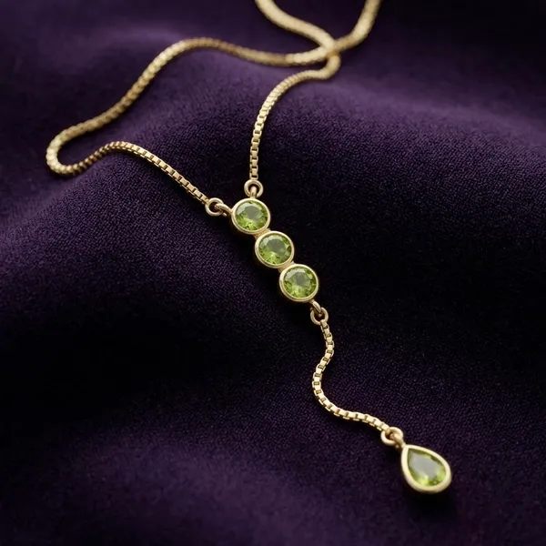 The_Olive_Lariat_Neckpiece