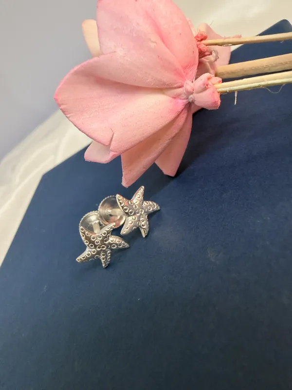 Silver_Premium_Earring_For_Women