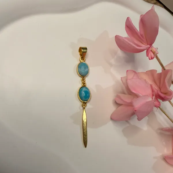 Gold_And_Green_Larimar_Pendent_For_Women