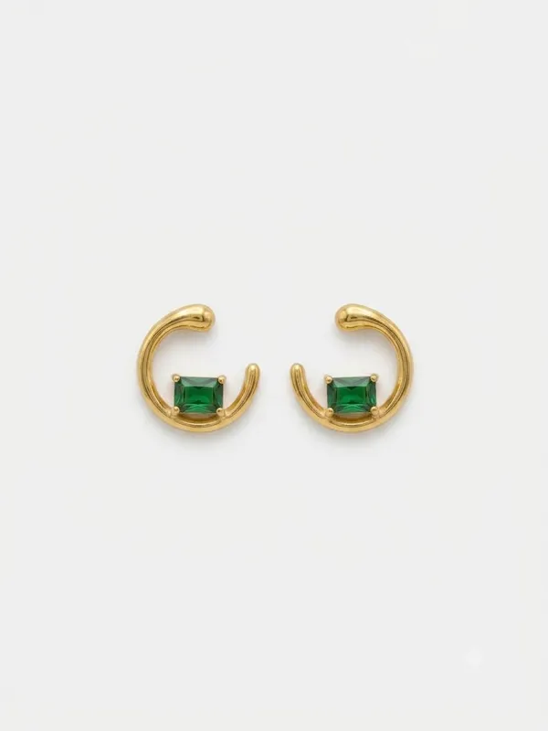 The_crescent_emerald_huggie