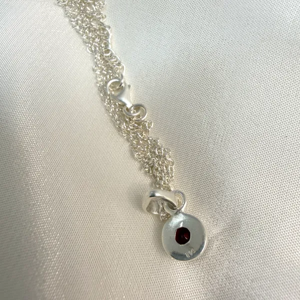 Silver_And_Red_Ruby_Hydro_Neckpiece_Chain_With_Pendent_For_Women