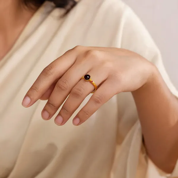 Gold_And_Maroon_Onyx,_Garnet_And_Crystal_Finger_Ring_For_Women