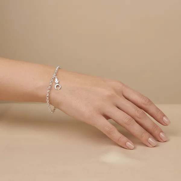 Silver_Premium_Bracelet_For_Women