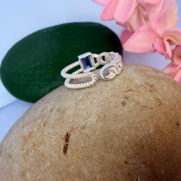Sapphire_link_ring