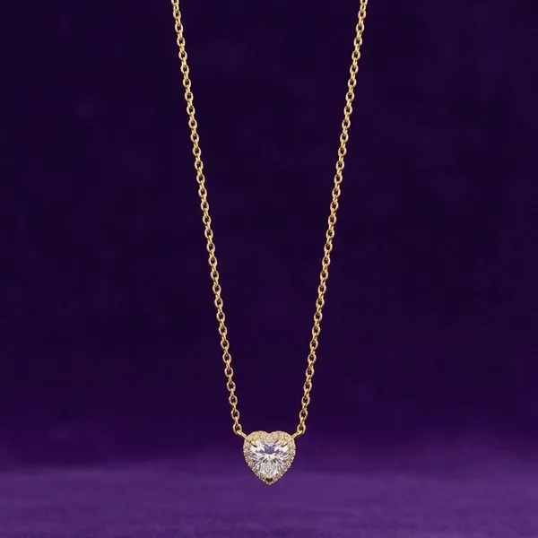 The_White_Sapphire_Halo_