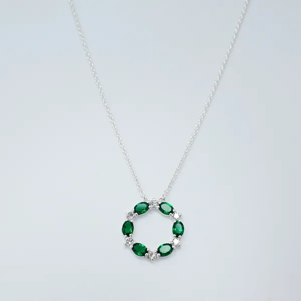 The_Emerald_Circle_Neckpiece