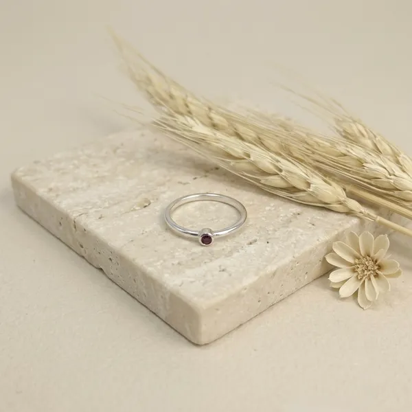 Silver_And_Purple_Amethyst_Ring_For_Women