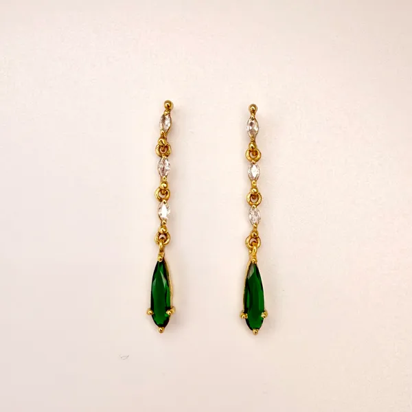 the_emerald_marquise_drop