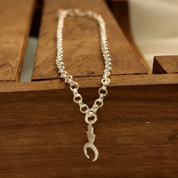 Silver_Premium_Bracelet_For_Women