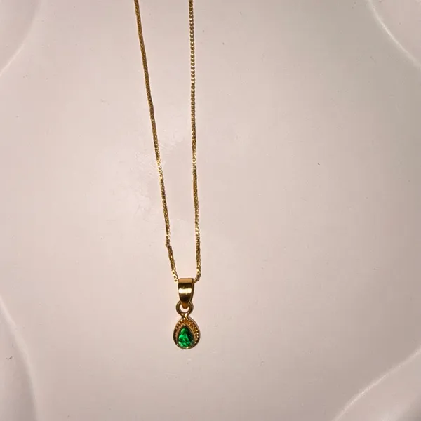 Gold_And_Green_Hydro_Silver_With_Plating_Pendent_with_chain_For_Women