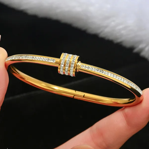 Aegen_Bracelet_|_Anti-Tarnish_Jewellery