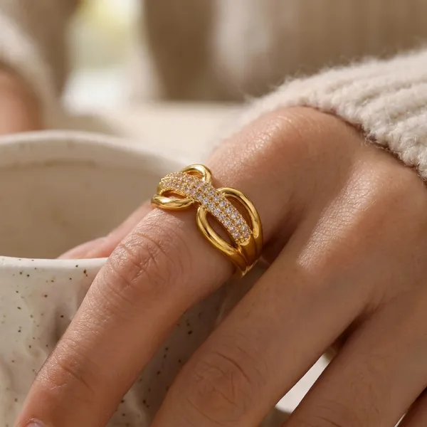 Diova_Ring_|_Anti-Tarnish_Jewellery