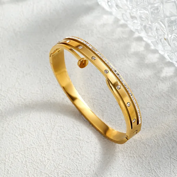 Nailyn_Bracelet_|_Anti-Tarnish_Jewellery