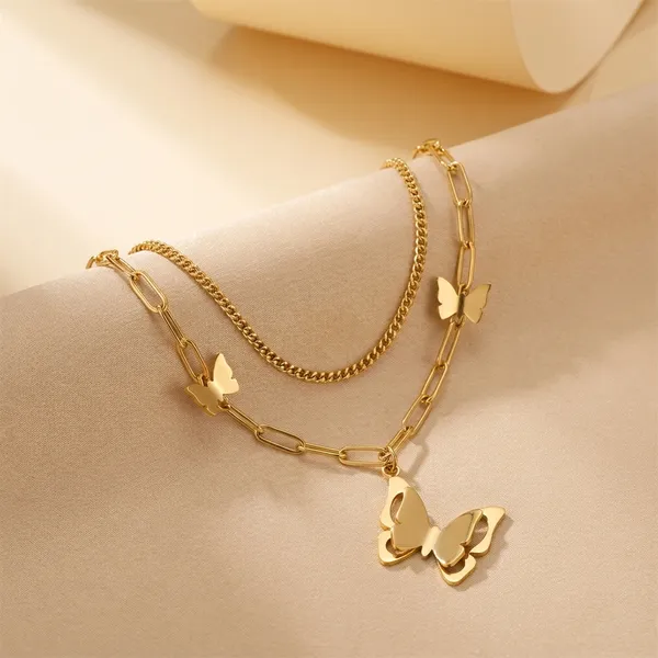 Veloura_Pendant_Necklace_|_Anti-Tarnish_Jewellery