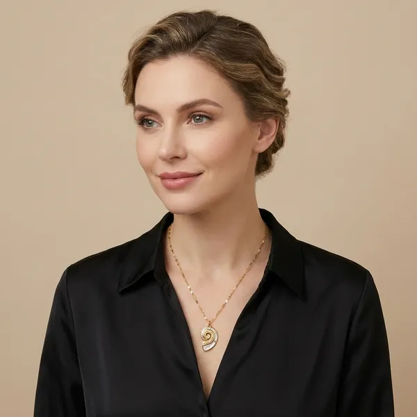 Shelo_Pendant_Necklace_|_Anti-Tarnish_Jewellery