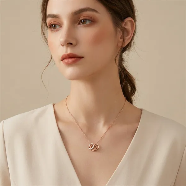 Interluvia_Pendant_Necklace_|_Anti-Tarnish_Jewellery