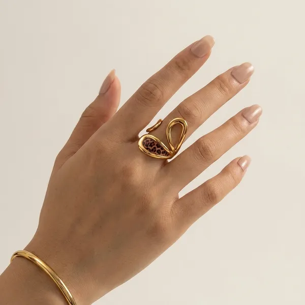 Leora_Ring_|_Anti-Tarnish_Jewellery