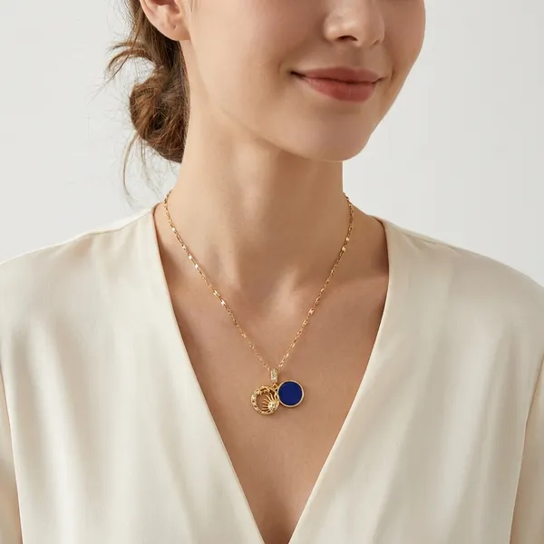 Astral_Pendant_Necklace_|_Anti-Tarnish_Jewellery