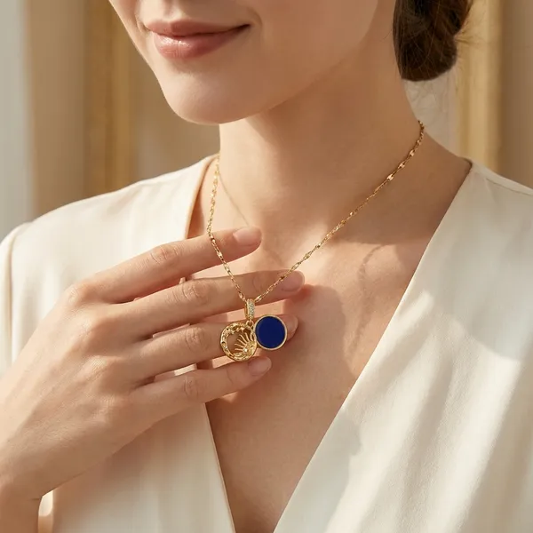 Astral_Pendant_Necklace_|_Anti-Tarnish_Jewellery