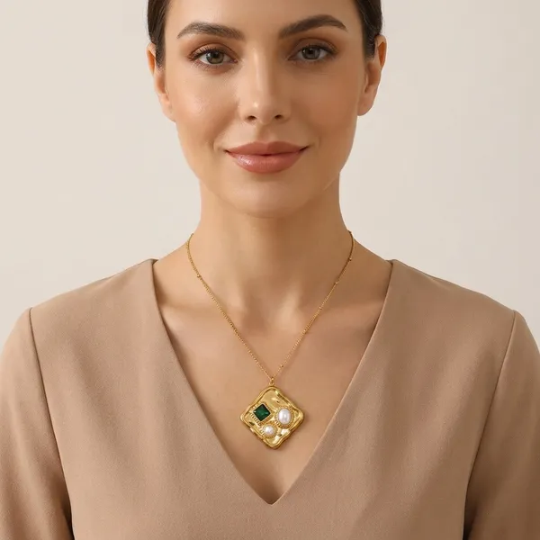 Iris_Vintage_Pendant_Necklace_|_Anti-Tarnish_Jewellery