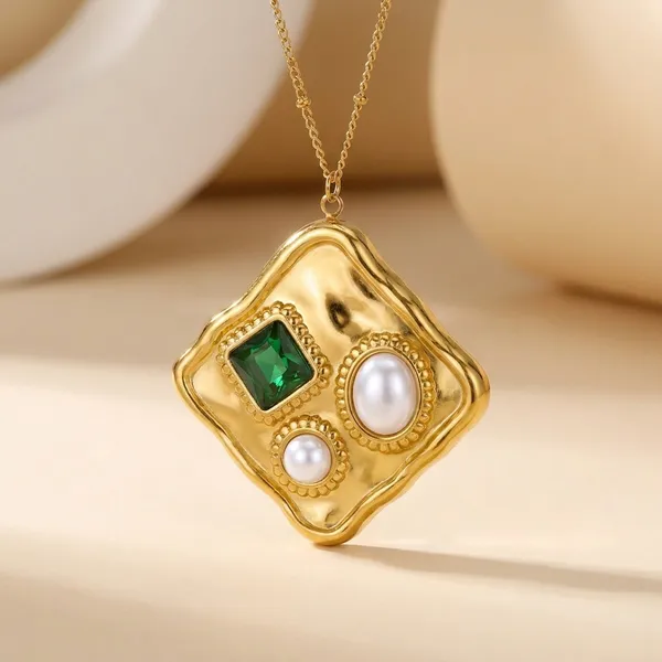 Iris_Vintage_Pendant_Necklace_|_Anti-Tarnish_Jewellery