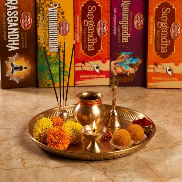 Gangotri_Kusumgandha_,_Vanaushadhi_,_Surgandha_,_Rasgandha_Bambooless_Incense_Stick_Mixed_Agarbatti_(4_Fragrance)_Pack_Of_5