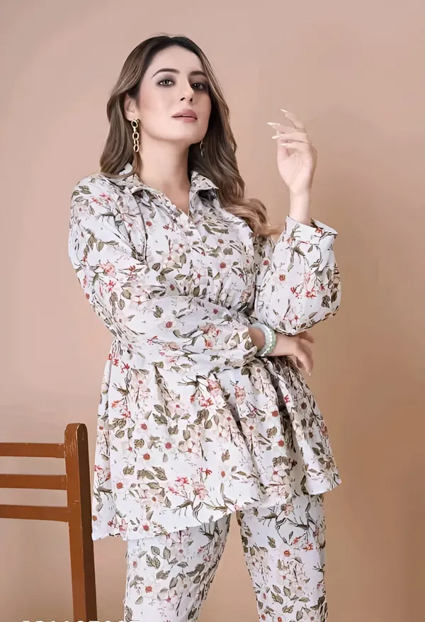 Women'S_Floral_Print_Co-Ord_Set_With_Peplum_Top_And_Pants