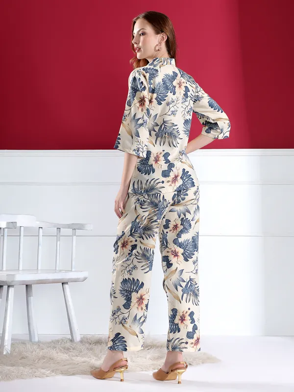 Women'S_Floral_Print_Co-Ord_Set_With_Mandarin_Collar_And_Wide-Leg_Pants