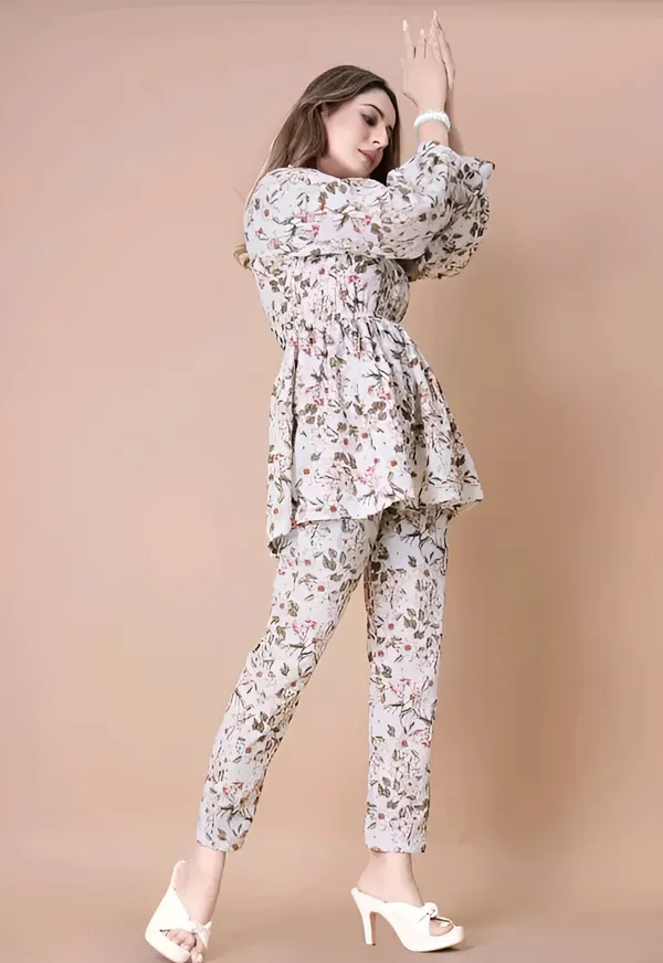 Women'S_Floral_Print_Co-Ord_Set_With_Peplum_Top_And_Pants