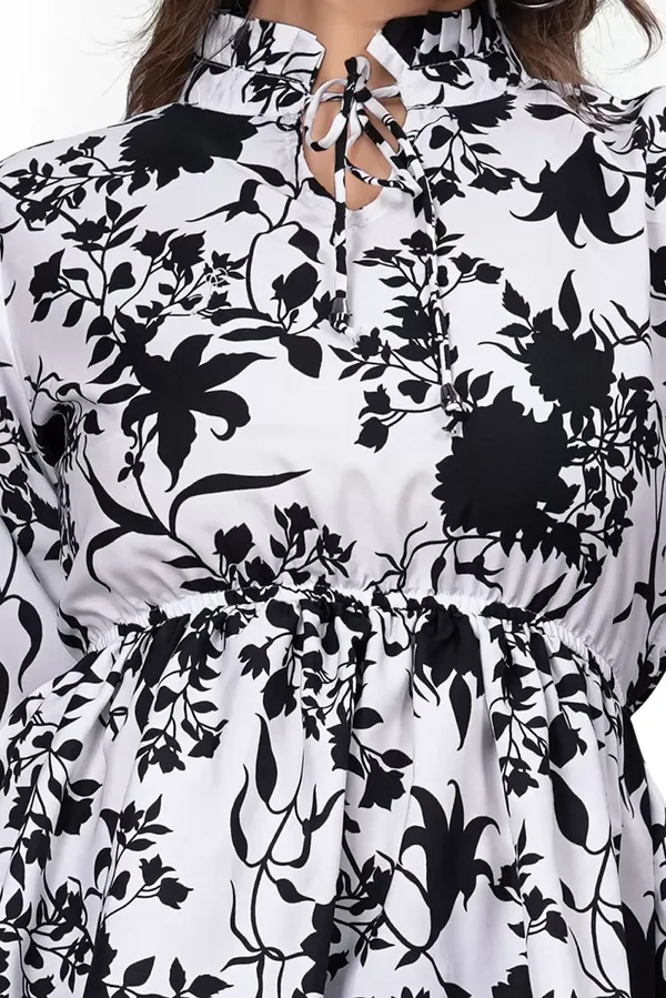 Black_And_White_Floral_Print_Women'S_Top
