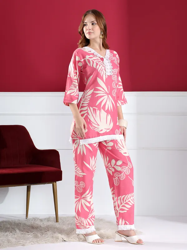 Pink_Tropical_Print_Co-Ord_Set_For_Women