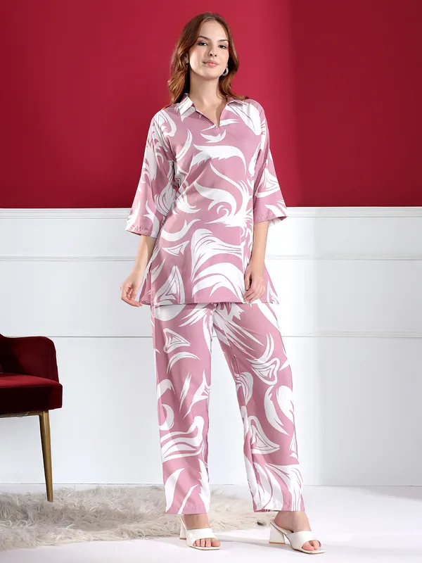 Women'S_Pink_Floral_Print_Satin_Pajama_Set_-_Long_Sleeve_Top_And_Pants_Sleepwear