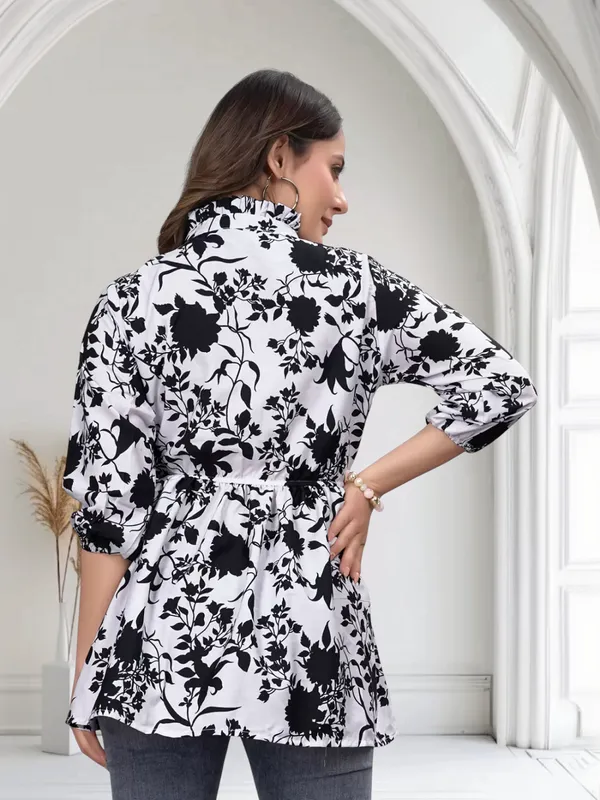 Black_And_White_Floral_Print_Women'S_Top