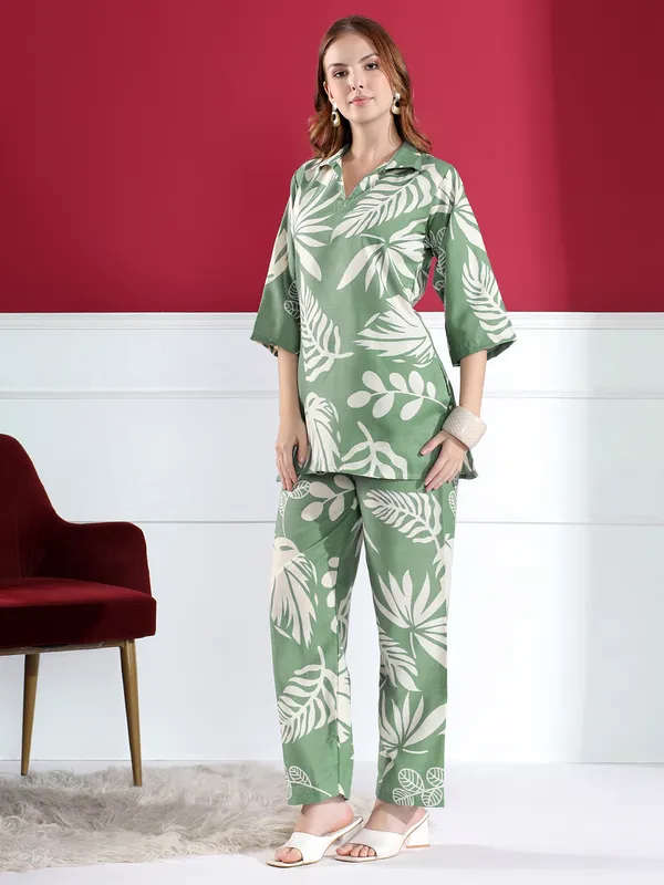 Green_Tropical_Print_Co-Ord_Set_For_Women_-_Collared_Shirt_And_Palazzo_Pants