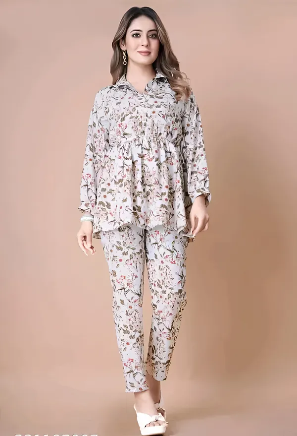 Women'S_Floral_Print_Co-Ord_Set_With_Peplum_Top_And_Pants