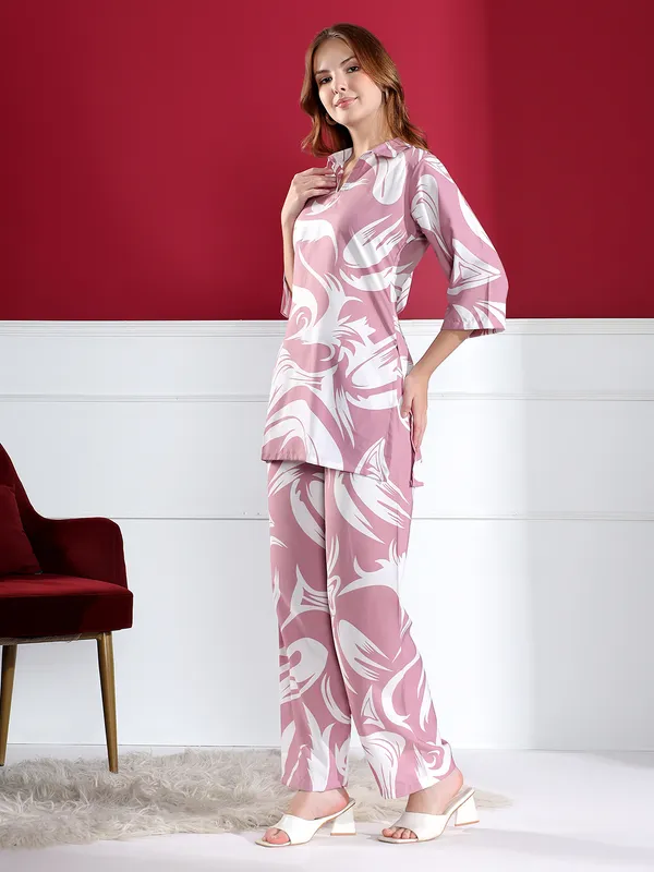 Women'S_Pink_Floral_Print_Satin_Pajama_Set_-_Long_Sleeve_Top_And_Pants_Sleepwear