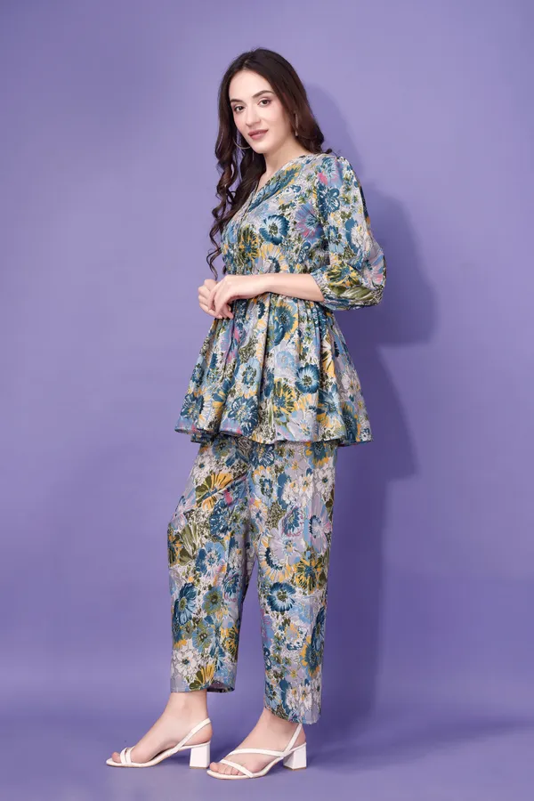 Floral_Print_Co-Ord_Set_-_Peplum_Top_With_Pants