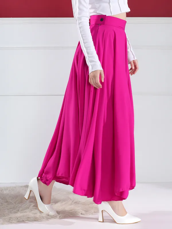 Women'S_Two-Piece_Peasant_Top_And_Flared_Skirt_Set_-_White_Crop_Top_With_Pink_Skirt