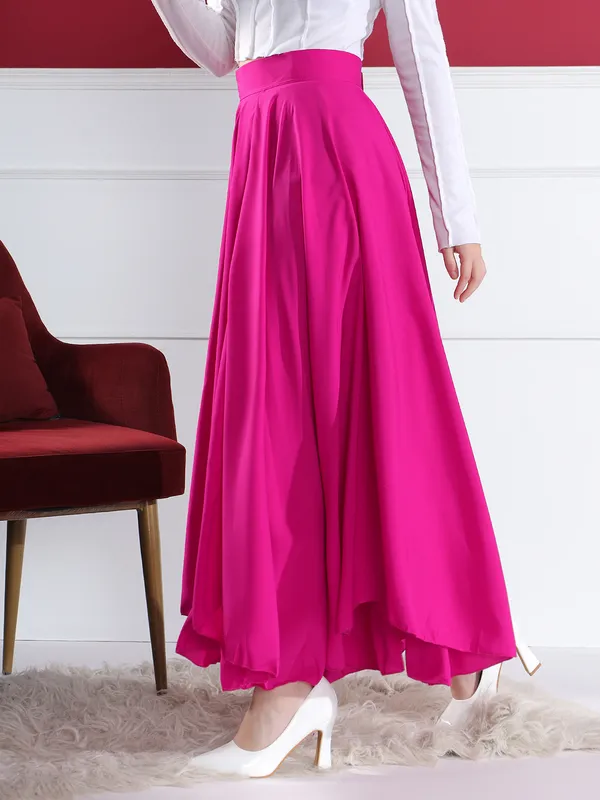 Women'S_Two-Piece_Peasant_Top_And_Flared_Skirt_Set_-_White_Crop_Top_With_Pink_Skirt