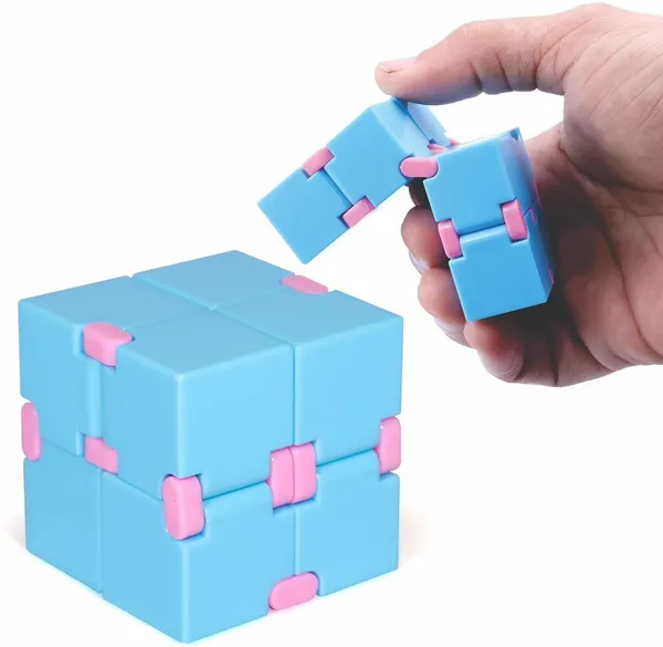 Multicolor_Super_Smooth_Stickerless_Triangle_Pyramid_Shape_And_Flip_Turn_Spin_Mini_Infinity_Cube