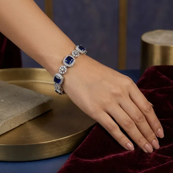 Blue_Stainless_Steel_Sapphire_With_American_Diamond_&_Water_Resistant_Bracelet_For_Women
