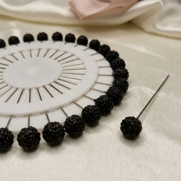 Black_Stainless_Steel_Crystal_Ball_Hijab_Pins