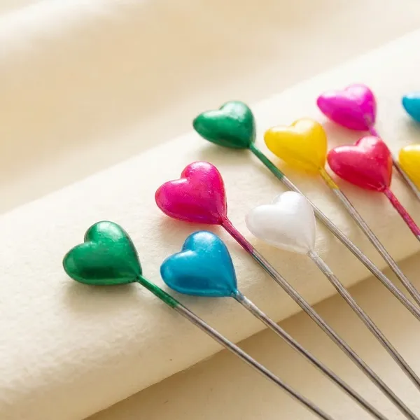 Multicolor_Stainless_Steel_Heart_Shaped_Hijab_Pins