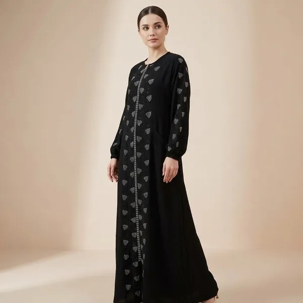 Black_Georgette_Abaya_With_Front_Zip_&_Crystal_Work