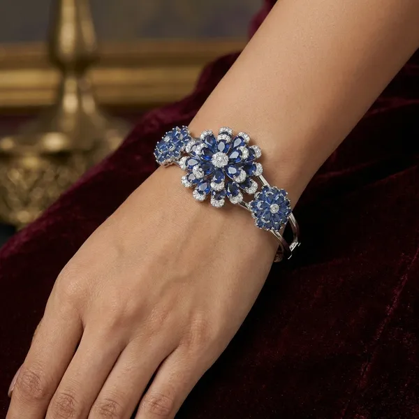 Blue_Stainless_Steel_Sapphire_With_American_Diamond_Flower_Design_Stone_Bangle