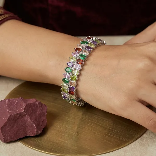 Multicolor_Stainless_Steel_Flower_Design_Stone_Bangle